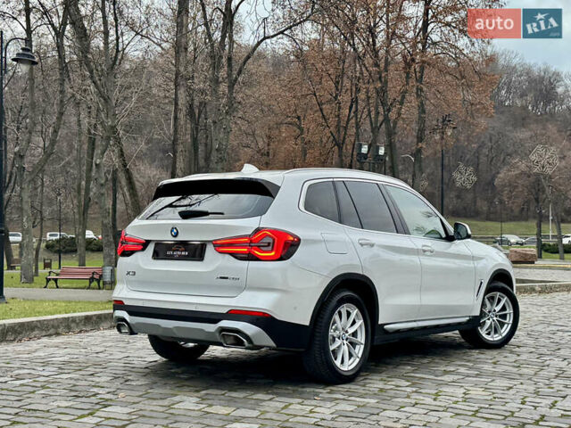 Белый БМВ Х3, объемом двигателя 2 л и пробегом 13 тыс. км за 45555 $, фото 141 на Automoto.ua