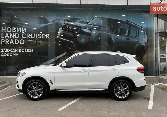 Белый БМВ Х3, объемом двигателя 2 л и пробегом 88 тыс. км за 37107 $, фото 2 на Automoto.ua