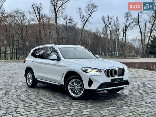 Белый БМВ Х3, объемом двигателя 2 л и пробегом 13 тыс. км за 45555 $, фото 83 на Automoto.ua