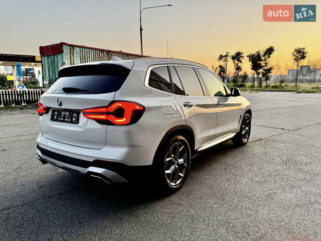 Белый БМВ Х3, объемом двигателя 2 л и пробегом 37 тыс. км за 35900 $, фото 27 на Automoto.ua