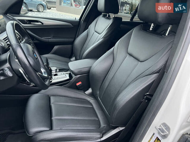 Білий БМВ Х3, об'ємом двигуна 2 л та пробігом 65 тис. км за 42700 $, фото 14 на Automoto.ua