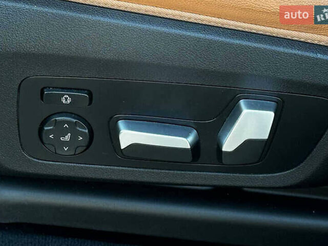 Білий БМВ Х3, об'ємом двигуна 2 л та пробігом 78 тис. км за 28200 $, фото 12 на Automoto.ua