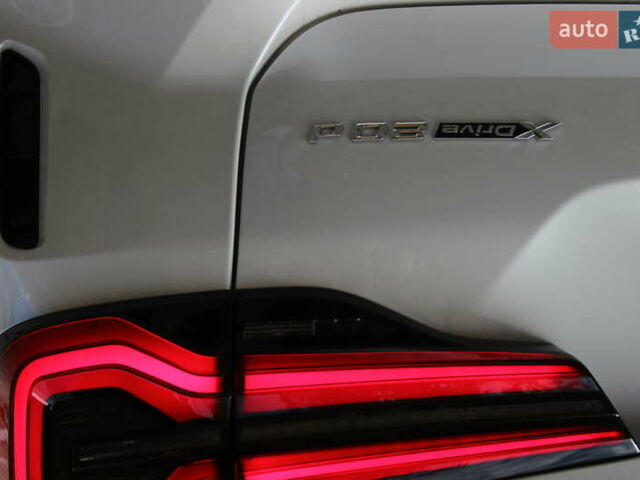 Белый БМВ Х3, объемом двигателя 2 л и пробегом 18 тыс. км за 54000 $, фото 19 на Automoto.ua