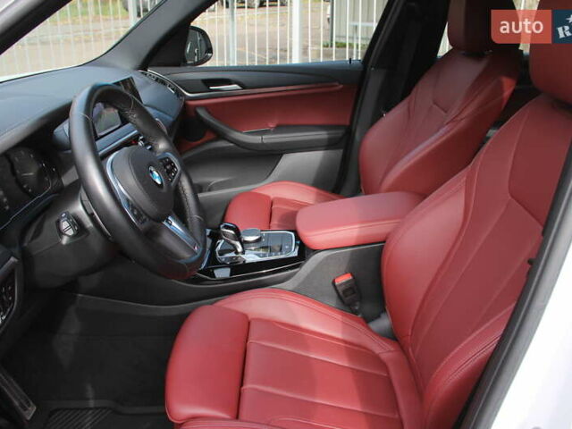 Белый БМВ Х3, объемом двигателя 2 л и пробегом 18 тыс. км за 54000 $, фото 23 на Automoto.ua