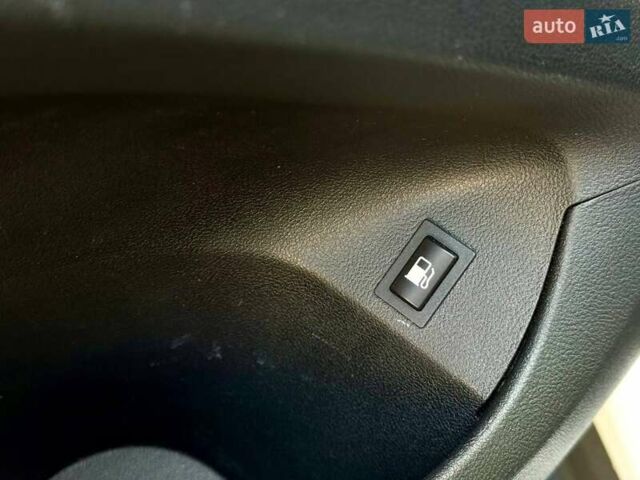 Белый БМВ Х3, объемом двигателя 2 л и пробегом 149 тыс. км за 35800 $, фото 21 на Automoto.ua