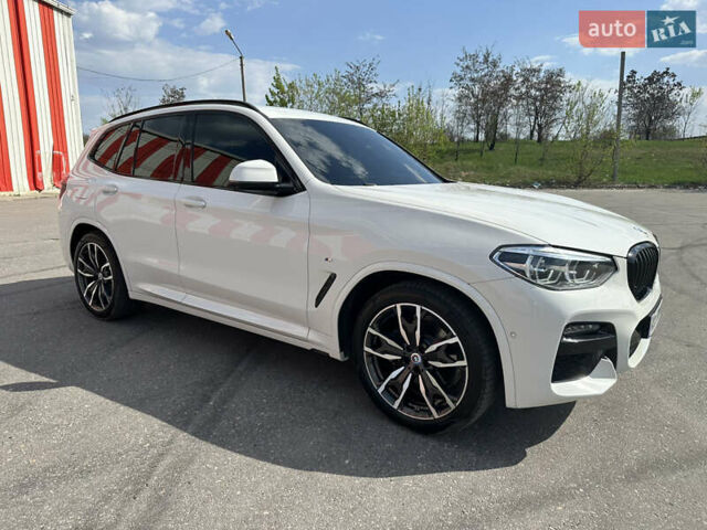 Белый БМВ Х3, объемом двигателя 2 л и пробегом 75 тыс. км за 44800 $, фото 16 на Automoto.ua