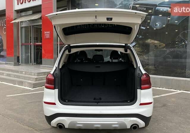 Белый БМВ Х3, объемом двигателя 2 л и пробегом 88 тыс. км за 37107 $, фото 13 на Automoto.ua