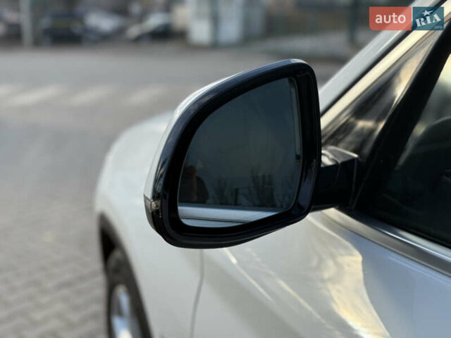 Белый БМВ Х3, объемом двигателя 2 л и пробегом 40 тыс. км за 27950 $, фото 26 на Automoto.ua