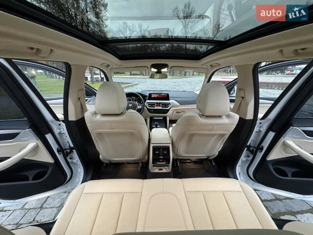 Белый БМВ Х3, объемом двигателя 2 л и пробегом 13 тыс. км за 45555 $, фото 29 на Automoto.ua