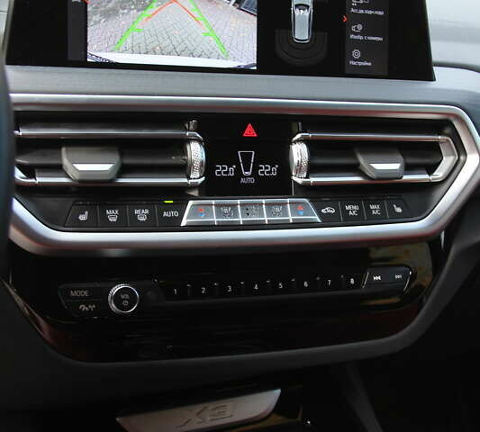 Белый БМВ Х3, объемом двигателя 2 л и пробегом 18 тыс. км за 54000 $, фото 26 на Automoto.ua