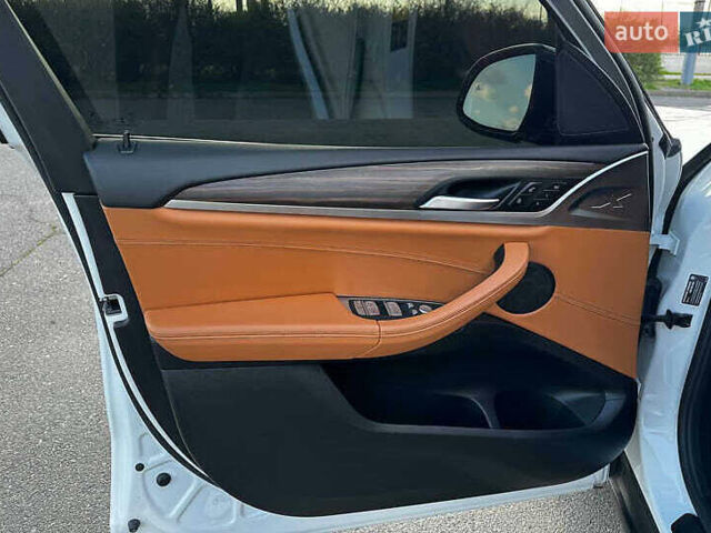 Білий БМВ Х3, об'ємом двигуна 2 л та пробігом 78 тис. км за 28200 $, фото 25 на Automoto.ua