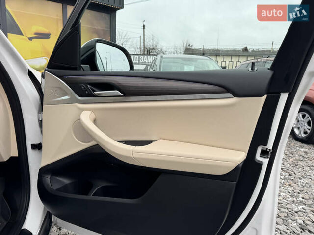 Белый БМВ Х3, объемом двигателя 2 л и пробегом 155 тыс. км за 33900 $, фото 37 на Automoto.ua