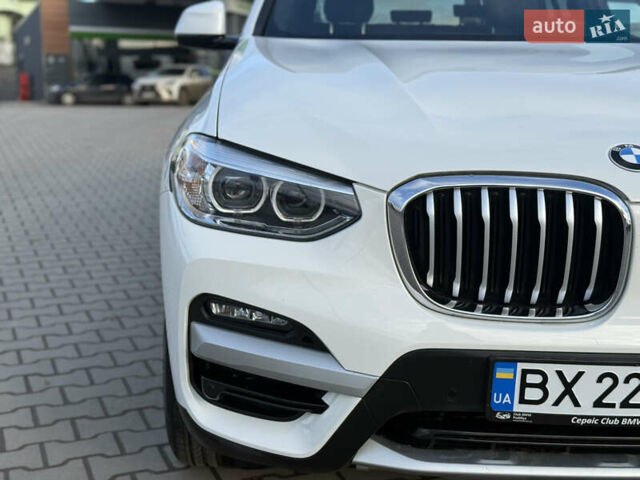 Белый БМВ Х3, объемом двигателя 2 л и пробегом 40 тыс. км за 27950 $, фото 9 на Automoto.ua