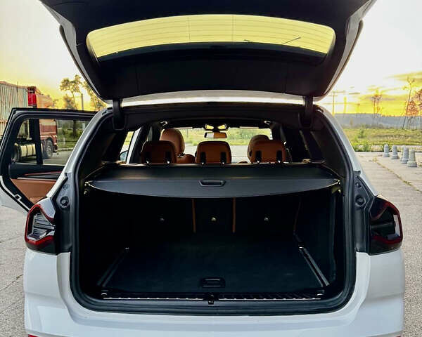 Белый БМВ Х3, объемом двигателя 2 л и пробегом 37 тыс. км за 35900 $, фото 14 на Automoto.ua