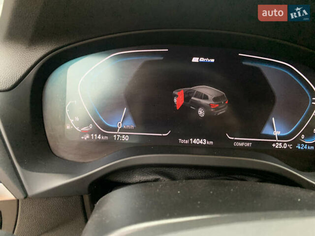 Белый БМВ Х3, объемом двигателя 2 л и пробегом 20 тыс. км за 42500 $, фото 12 на Automoto.ua