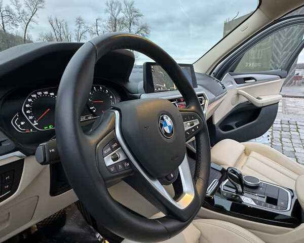 Белый БМВ Х3, объемом двигателя 2 л и пробегом 13 тыс. км за 45555 $, фото 110 на Automoto.ua