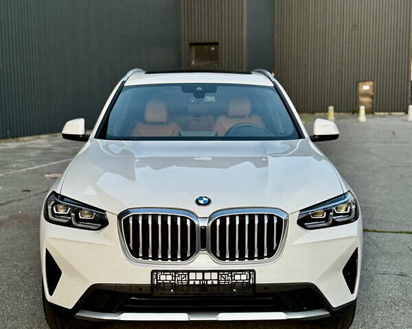 Белый БМВ Х3, объемом двигателя 2 л и пробегом 37 тыс. км за 35900 $, фото 18 на Automoto.ua