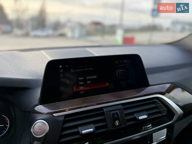 Белый БМВ Х3, объемом двигателя 2 л и пробегом 40 тыс. км за 27950 $, фото 58 на Automoto.ua