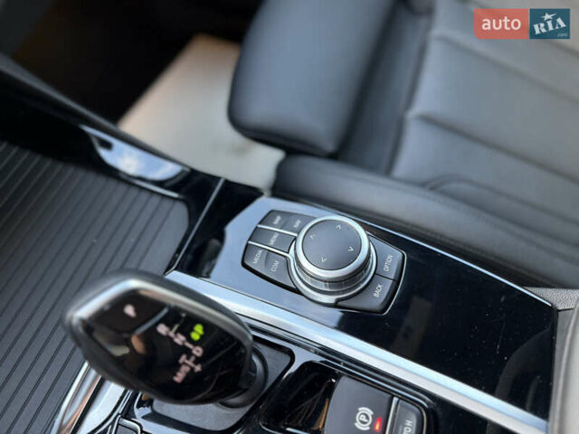 Белый БМВ Х3, объемом двигателя 2 л и пробегом 40 тыс. км за 27950 $, фото 53 на Automoto.ua