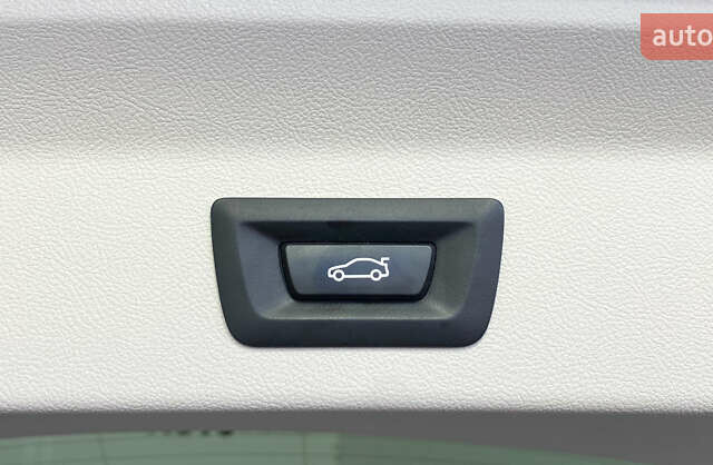 Белый БМВ Х3, объемом двигателя 2 л и пробегом 176 тыс. км за 38550 $, фото 5 на Automoto.ua