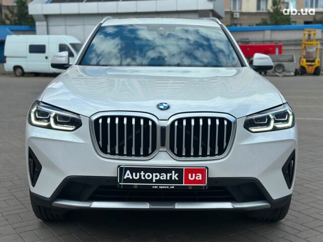 Белый БМВ Х3, объемом двигателя 2 л и пробегом 44 тыс. км за 42990 $, фото 1 на Automoto.ua