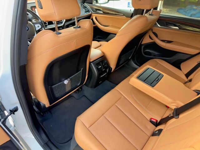 Белый БМВ Х3, объемом двигателя 2 л и пробегом 18 тыс. км за 19000 $, фото 10 на Automoto.ua