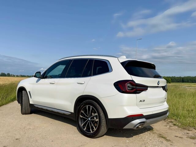 Белый БМВ Х3, объемом двигателя 2 л и пробегом 18 тыс. км за 19000 $, фото 5 на Automoto.ua