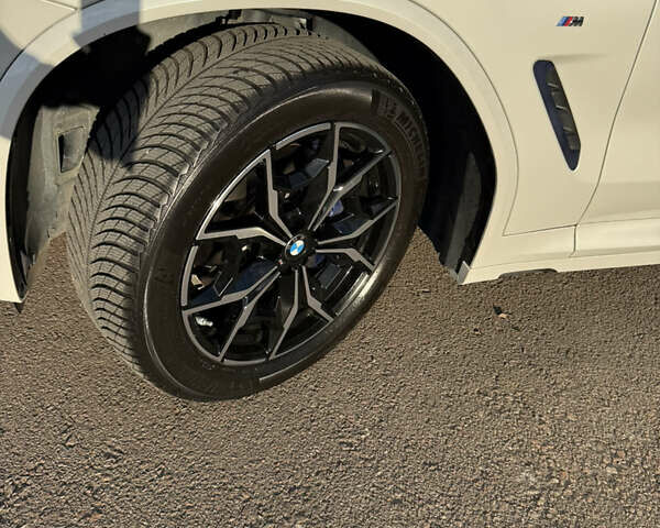 Белый БМВ Х3, объемом двигателя 2.99 л и пробегом 9 тыс. км за 75500 $, фото 8 на Automoto.ua