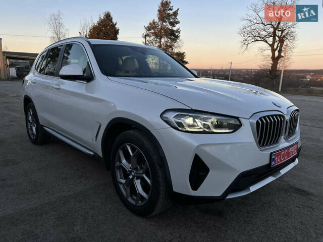 Белый БМВ Х3, объемом двигателя 2 л и пробегом 69 тыс. км за 35400 $, фото 6 на Automoto.ua