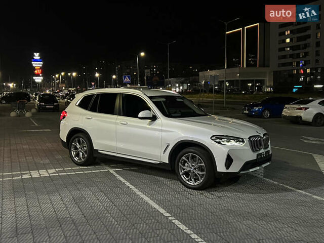 Білий БМВ Х3, об'ємом двигуна 2 л та пробігом 127 тис. км за 44800 $, фото 3 на Automoto.ua