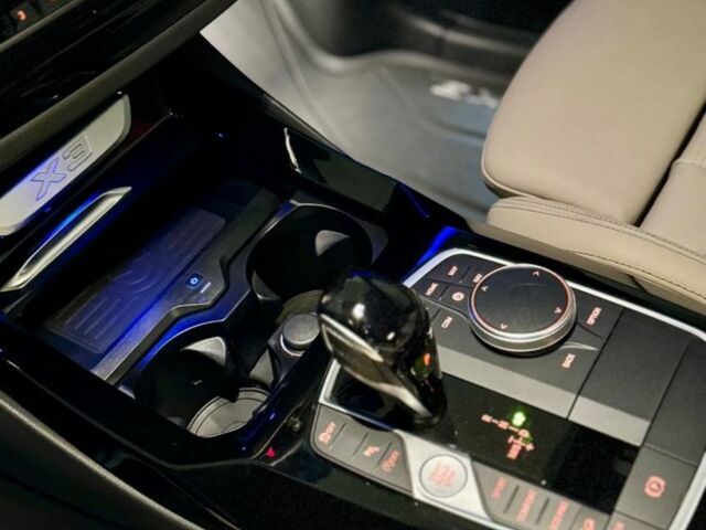Білий БМВ Х3, об'ємом двигуна 2 л та пробігом 35 тис. км за 59999 $, фото 5 на Automoto.ua