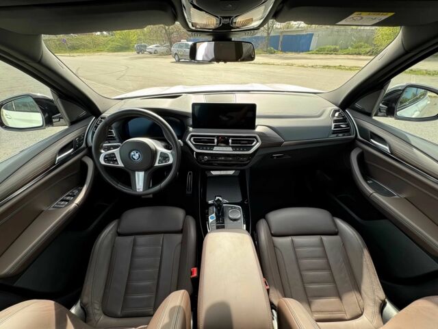 Белый БМВ Х3, объемом двигателя 0 л и пробегом 12 тыс. км за 30000 $, фото 7 на Automoto.ua