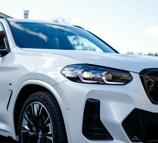 Білий БМВ Х3, об'ємом двигуна 0 л та пробігом 25 тис. км за 49500 $, фото 23 на Automoto.ua