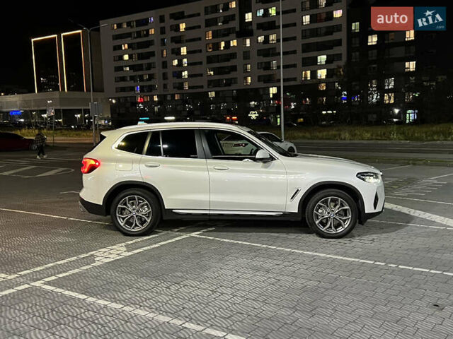 Білий БМВ Х3, об'ємом двигуна 2 л та пробігом 127 тис. км за 44800 $, фото 4 на Automoto.ua