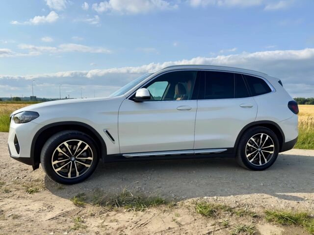 Белый БМВ Х3, объемом двигателя 2 л и пробегом 18 тыс. км за 19000 $, фото 2 на Automoto.ua