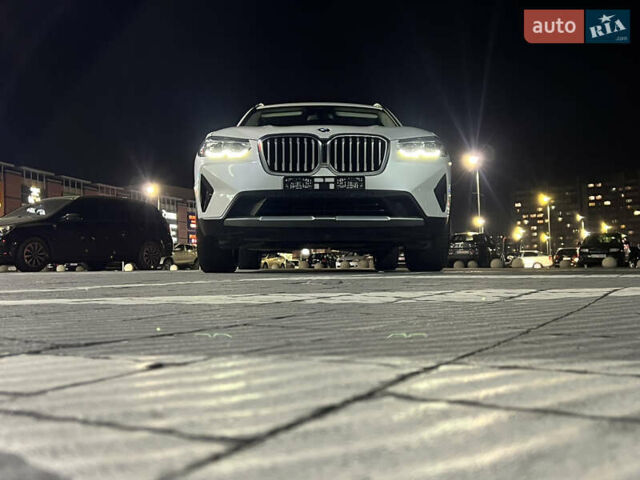 Білий БМВ Х3, об'ємом двигуна 2 л та пробігом 127 тис. км за 44800 $, фото 2 на Automoto.ua