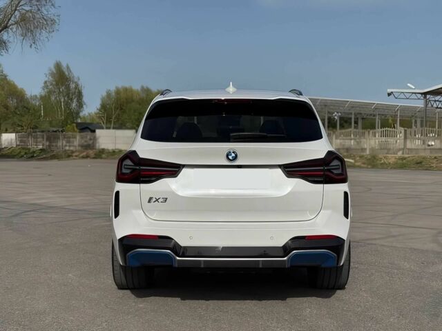 Белый БМВ Х3, объемом двигателя 0 л и пробегом 12 тыс. км за 30000 $, фото 4 на Automoto.ua