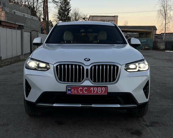 Белый БМВ Х3, объемом двигателя 2 л и пробегом 69 тыс. км за 35400 $, фото 1 на Automoto.ua