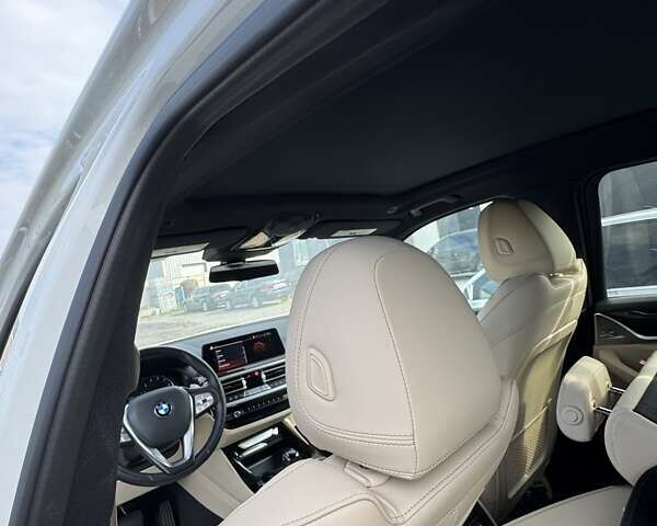 Белый БМВ Х3, объемом двигателя 2 л и пробегом 55 тыс. км за 28600 $, фото 7 на Automoto.ua