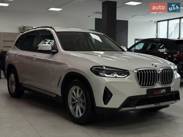 Білий БМВ Х3, об'ємом двигуна 2 л та пробігом 24 тис. км за 49900 $, фото 12 на Automoto.ua