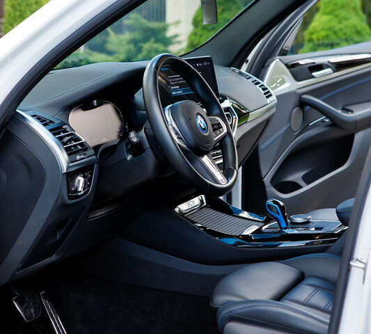 Білий БМВ Х3, об'ємом двигуна 0 л та пробігом 25 тис. км за 49500 $, фото 49 на Automoto.ua