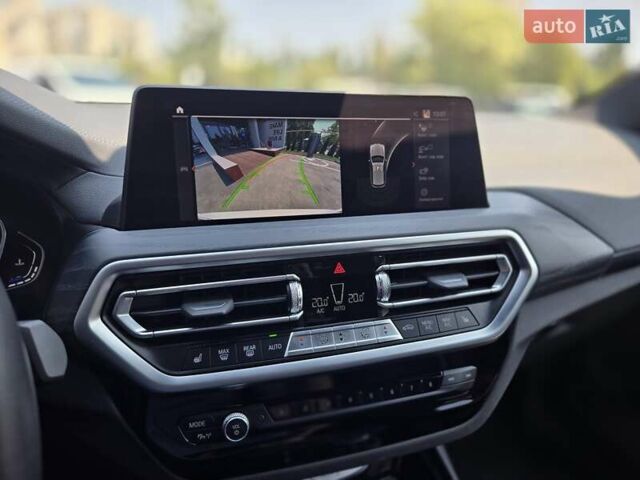 Белый БМВ Х3, объемом двигателя 2 л и пробегом 19 тыс. км за 53500 $, фото 10 на Automoto.ua