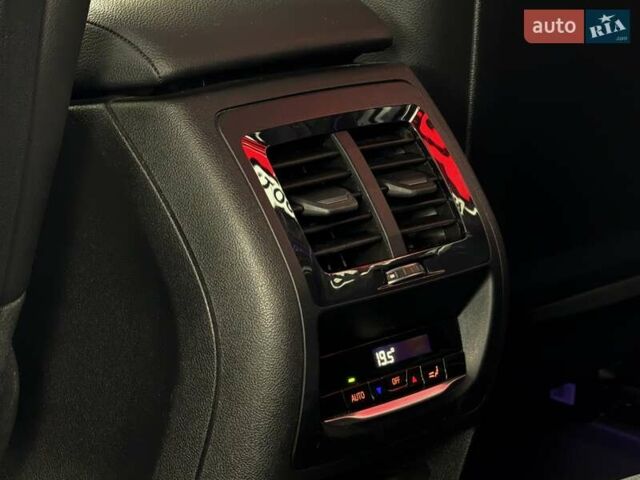 Білий БМВ Х3, об'ємом двигуна 2 л та пробігом 24 тис. км за 49900 $, фото 44 на Automoto.ua