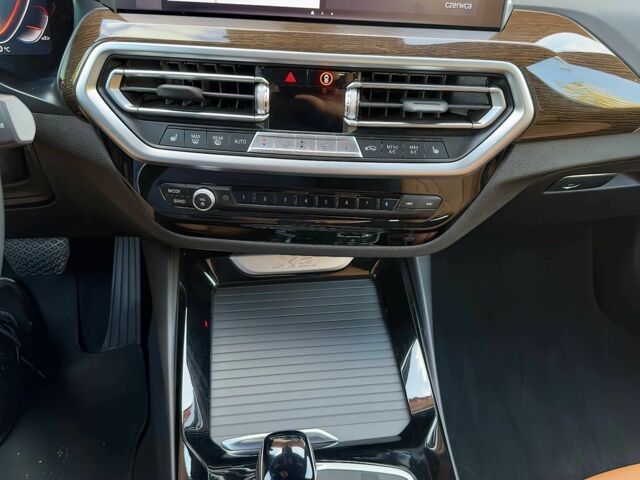 Белый БМВ Х3, объемом двигателя 2 л и пробегом 18 тыс. км за 19000 $, фото 8 на Automoto.ua