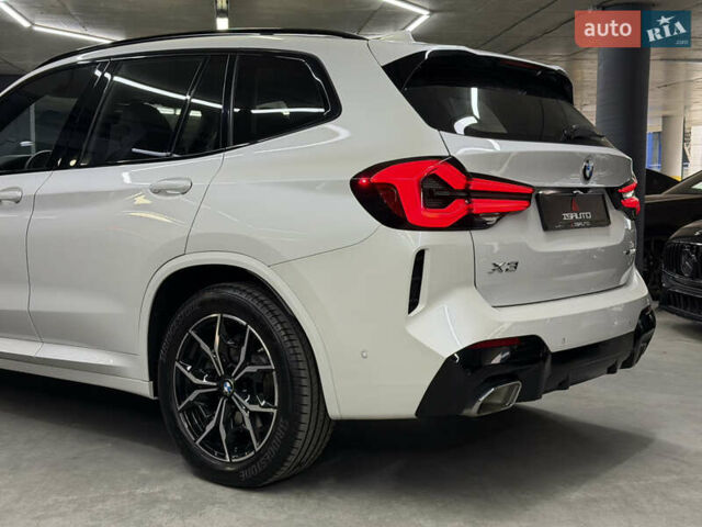Білий БМВ Х3, об'ємом двигуна 2 л та пробігом 7 тис. км за 60000 $, фото 12 на Automoto.ua