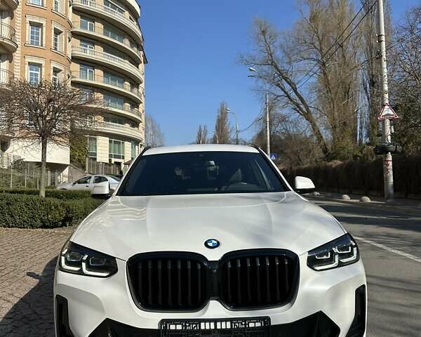 Белый БМВ Х3, объемом двигателя 2 л и пробегом 14 тыс. км за 56900 $, фото 17 на Automoto.ua