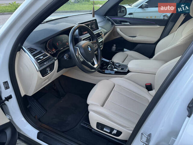Белый БМВ Х3, объемом двигателя 2 л и пробегом 68 тыс. км за 42500 $, фото 9 на Automoto.ua