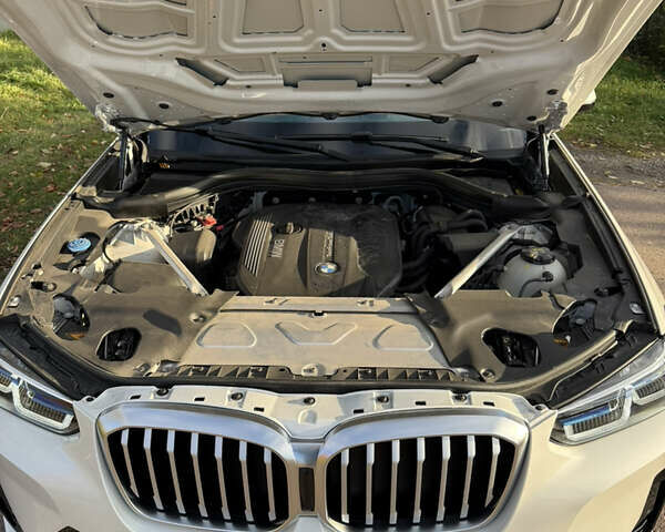 Белый БМВ Х3, объемом двигателя 2.99 л и пробегом 9 тыс. км за 75500 $, фото 30 на Automoto.ua