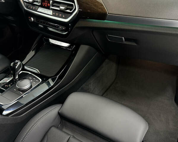 Белый БМВ Х3, объемом двигателя 2 л и пробегом 29 тыс. км за 40500 $, фото 23 на Automoto.ua