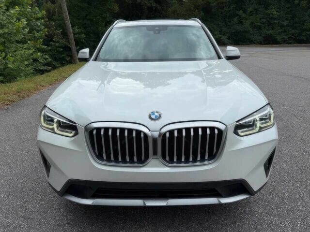 Белый БМВ Х3, объемом двигателя 2 л и пробегом 10 тыс. км за 47000 $, фото 1 на Automoto.ua